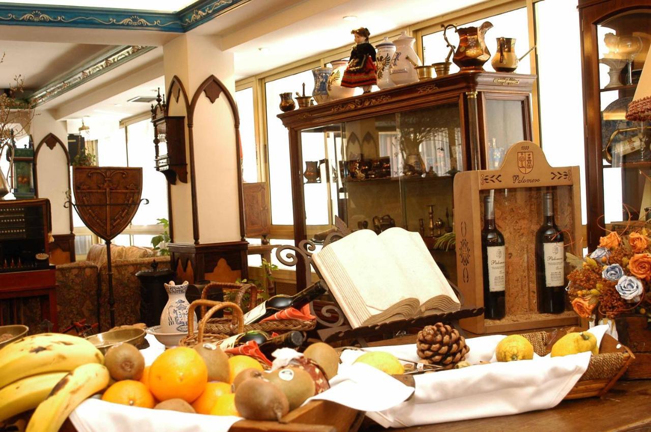 Hotel Julia Aranda de Duero Cameră foto